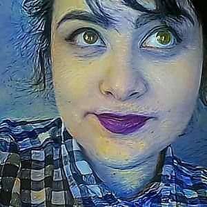 Meet your Posher, Damaris